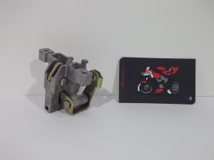 CERRADURA ASIENTO YAMAHA TMAX 2001/03